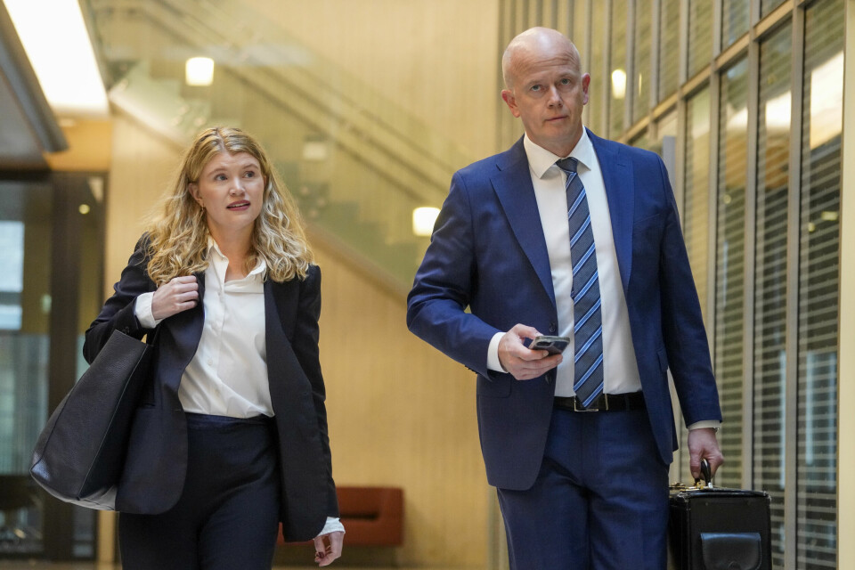 Advokatene Celine Krogh Fornes og Svein Holden under første dag av behandlingen av ankesaken mot Jan Helge Andersen i Baneheia-saken i Gulating lagmannsrett i Bergen. Advokatene Celine Krogh Fornes og Svein Holden under første dag av behandlingen av ankesaken mot Jan Helge Andersen i Baneheia-saken i Gulating lagmannsrett i Bergen. Foto: Ole Berg-Rusten / NTB