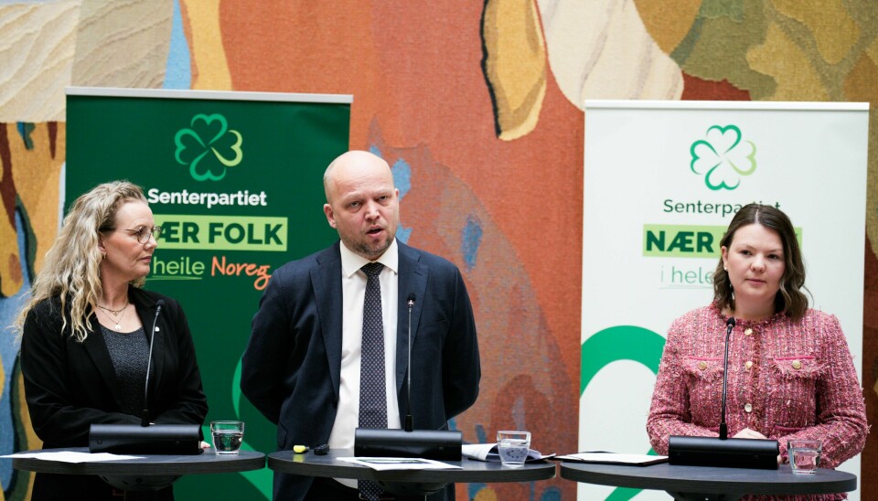 Trygve Slagsvold Vedum (Sp) i Stortingets vandrehall der han presenterer Senterpartiets plan for å ta tilbake nasjonal kontroll over strømpolitikken.(Stian Lysberg Solum/NTB) Trygve Slagsvold Vedum (Sp) i Stortingets vandrehall der han presenterer Senterpartiets plan for å ta tilbake nasjonal kontroll over strømpolitikken.