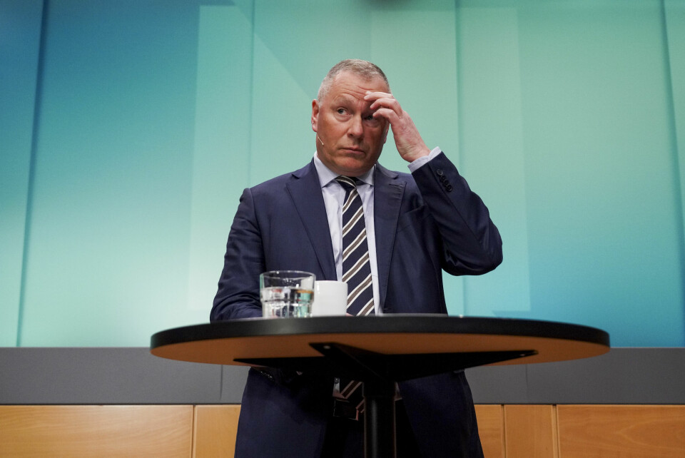 Oljefondet og sjef Nicolai Tangen må stille strengere krav til alkoholselskapene fondet investerer i, eller selge seg ut av dem, mener Ida Oleanna Hagen i FORUT. Sjef for Oljefondet Nicolai Tangen holder pressekonferanse om årsresultatene for Statens pensjonsfond utland for 2024 i Norges bank.