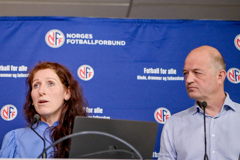Lise Klaveness og Karl-Petter Løken møtte mediene på Ullevaal mandag. Lise Klaveness og Karl-Petter Løken møtte mediene på Ullevaal mandag.