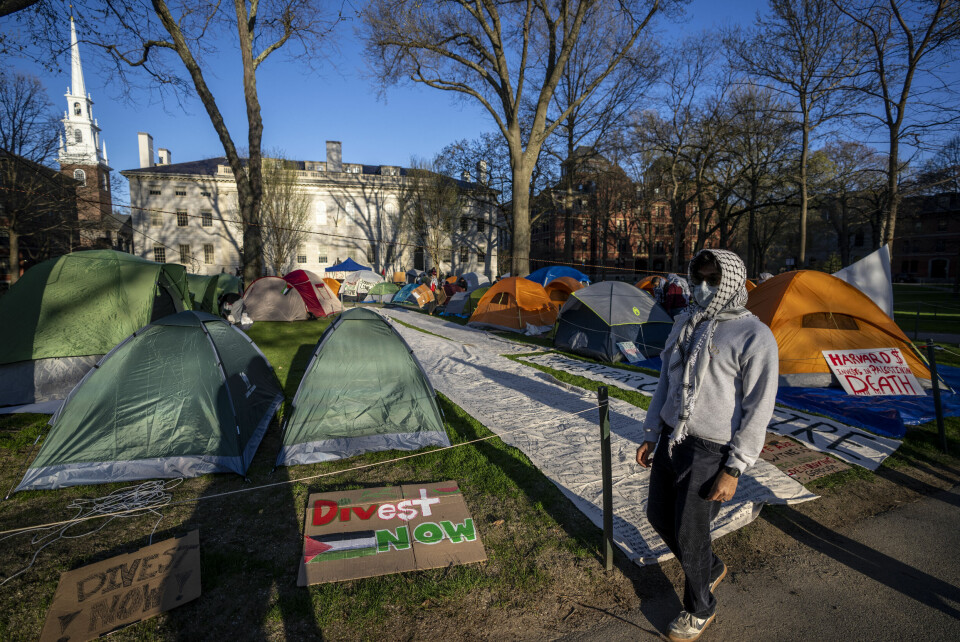Demonstrasjonene mot krigen i Gaza på amerikanske universiteter har skapt reaksjoner. Det er liten grunn til å stole på at høyresiden sitter på svarene i situasjonen, mener Aksel Braanen Sterri. Demonstrasjonene mot krigen i Gaza på amerikanske universiteter har skapt reaksjoner. Det er liten grunn til å stole på at høyresiden sitter på svarene i situasjonen, mener Aksel Braanen Sterri.