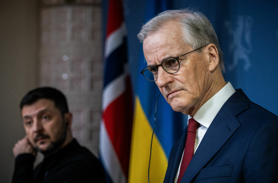 Norge setter av 5 milliarder kroner til artillerigranater til Ukraina, opplyser statsminister Jonas Gahr Støre. Her sammen med Ukrainas president Volodymyr Zelenskyj, som besøkte Norge i slutten av mars. Norge setter av 5 milliarder kroner til artillerigranater til Ukraina, opplyser statsminister Jonas Gahr Støre. Her sammen med Ukrainas president Volodymyr Zelenskyj, som besøkte Norge i slutten av mars. Foto: Ole Berg-Rusten / NTB