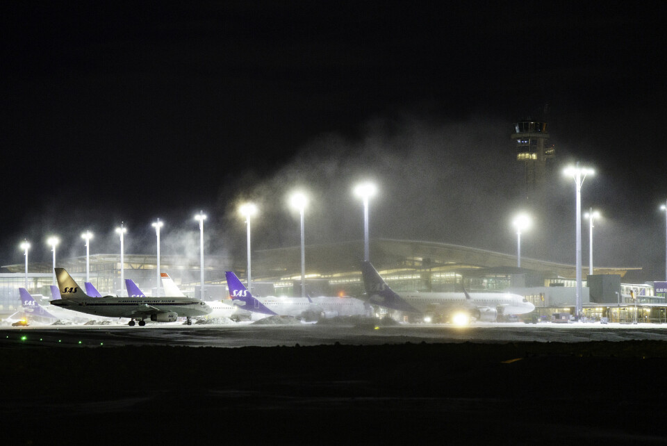 Snøkaos i Bergen har forplantet seg til andre flyplasser i landet. Her fra Gardermoen ved en tidligere anledning. Snøkaos i Bergen har forplantet seg til andre flyplasser i landet. Her fra Gardermoen ved en tidligere anledning. Foto: Cornelius Poppe / NTB