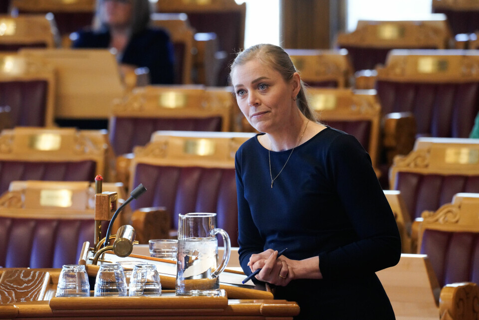 Tina Bru (H) mener pengebruken i forslaget til revidert nasjonalbudsjett vil gjøre det mindre sannsynlig at renta settes ned med det første. Tina Bru (H) mener pengebruken i forslaget til revidert nasjonalbudsjett vil gjøre det mindre sannsynlig at renta settes ned med det første.Foto: Ole Berg-Rusten / NTB