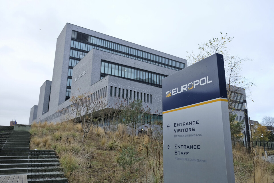 Europol har pågrepet fire russere som er mistenkt for å lede en stor hackergruppe. Over 50 personer ble pågrepet, og flere tusen gjenstander tatt i beslag i løpet av en fire måneder lang aksjon mot ulovlig handel med kulturminner, opplyser Europol. Arkivfoto: Mike Corder / AP / NTB