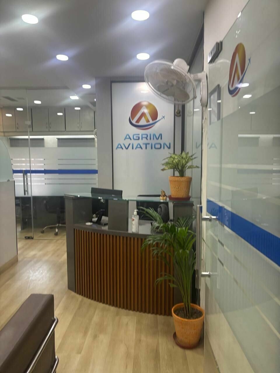 Agrim Aviations kontorer i India.( Ayushi Kar, The Reporters Collectiv e, India) Agrim Aviations kontorer i India.