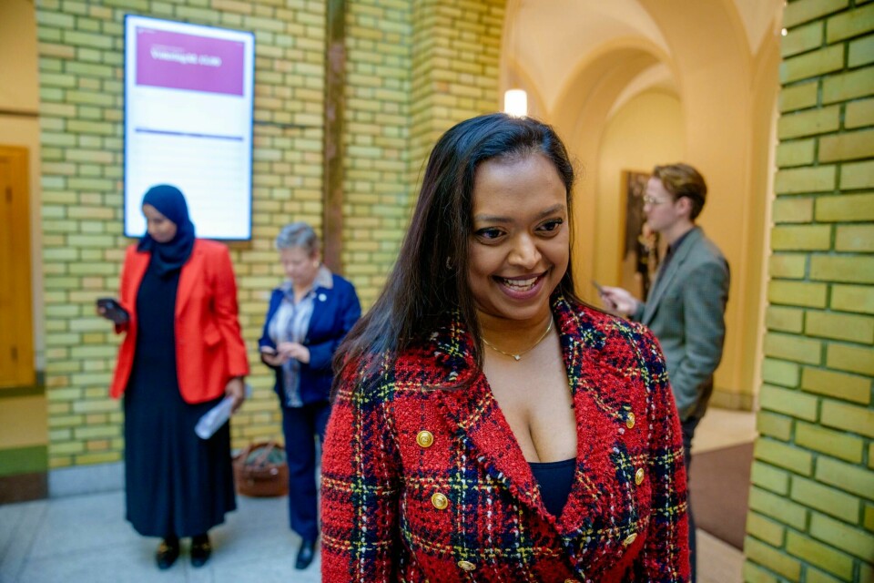 Kamzy Gunaratnam (Ap) sitter på Stortinget for Oslo Ap, og roser det Oslo-sykehusene har fått til på ventetid.(Stian Lysberg Solum/NTB) Kamzy Gunaratnam