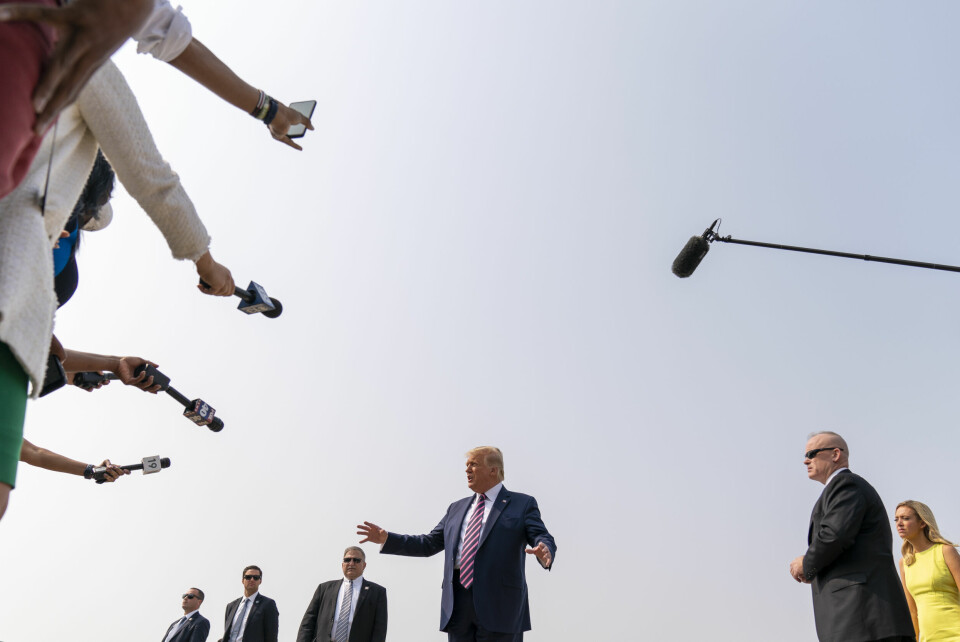 Nå er det straks klart for Trump II. Innsettelsen blir en salig blanding av børs og katedral, skriver vår spaltist. Nå er det straks klart for Trump II. Innsettelsen blir en salig blanding av børs og katedral, skriver vår spaltist.