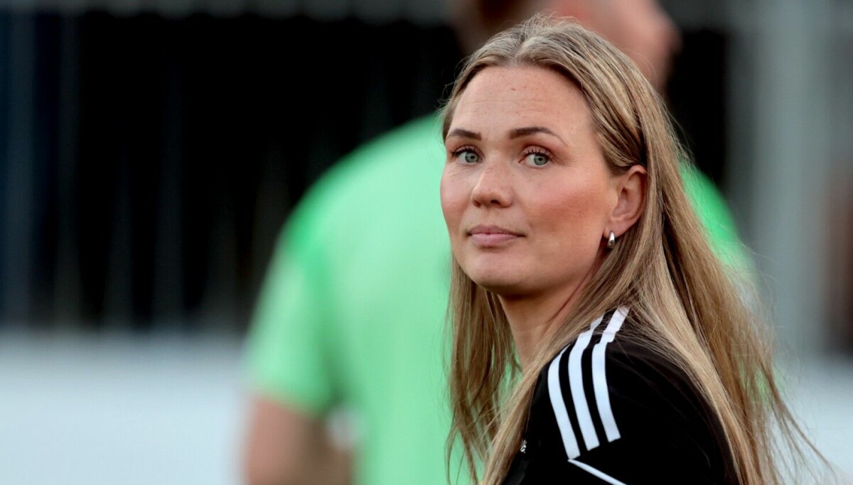 Vilde Mollestad Rislaa: Banebrytende kvinnelig trener i norsk fotball