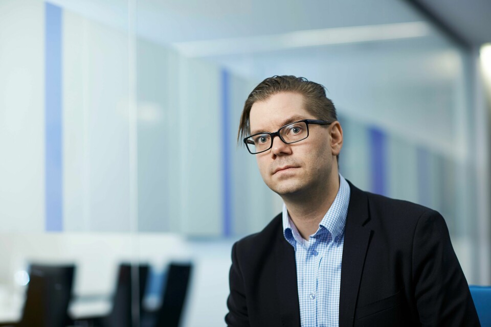 Ansatte i varehandelen og bygg- og anleggsbransjen kan ikke vente seg det feteste lønnsoppgjøret i år, mener Marius Gonsholt Hov i Handelsbanken.(Handelsbanken ) Ansatte i varehandelen og bygg- og anleggsbransjen kan ikke vente seg det feteste lønnsoppgjøret i år, mener Marius Gonsholt Hov i Handelsbanken.