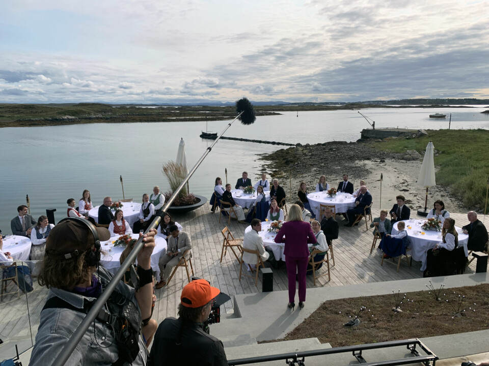 Netflix-serien Milliardærøya er blant annet spilt inn på Frøya, og nå skaffet stedet pris som beste location. Netflix-serien Milliardærøya er blant annet spilt inn på Frøya, og nå skaffet stedet pris som beste location. Foto: Netflix / Frøya og Midgard filmkommisjon / handout / NTB
