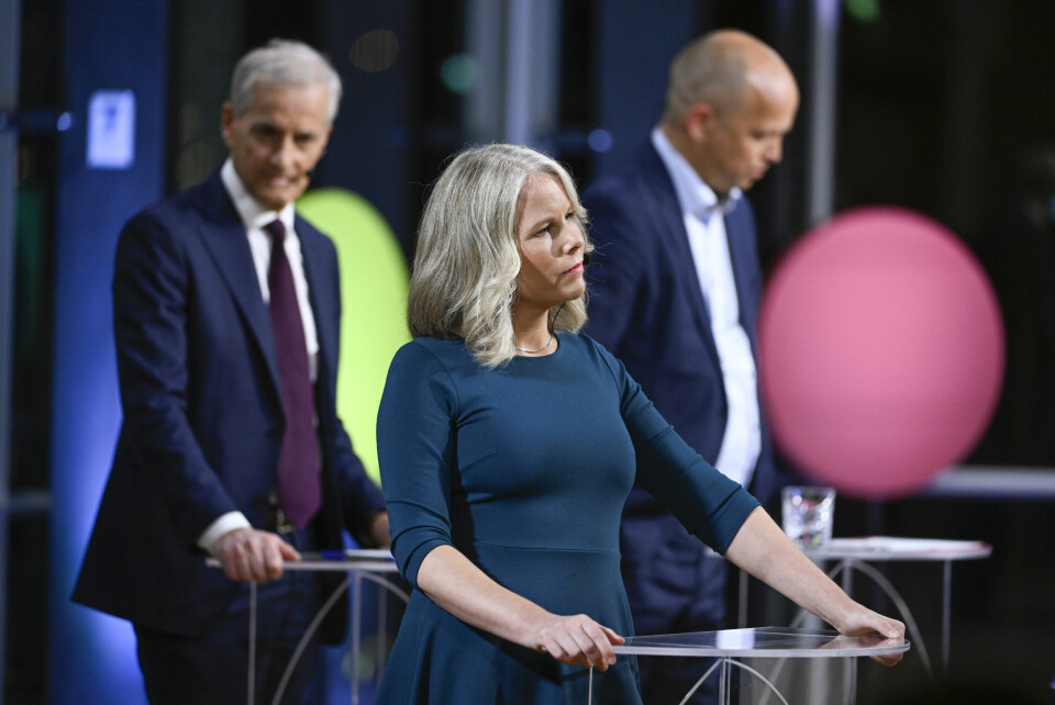 SV-leder Kirsti Bergstø mener Ap og Sp uten SV, er en dårlig idé. Her står hun foran Ap-leder Jonas Gahr Støre og Sp-leder Trygve Slagsvold Vedum i en tidligere partilederdebatt. SV-leder Kirsti Bergstø mener Ap og Sp uten SV, er en dårlig idé. Her står hun foran Ap-leder Jonas Gahr Støre og Sp-leder Trygve Slagsvold Vedum i en tidligere partilederdebatt. Foto: Carina Johansen / NTB