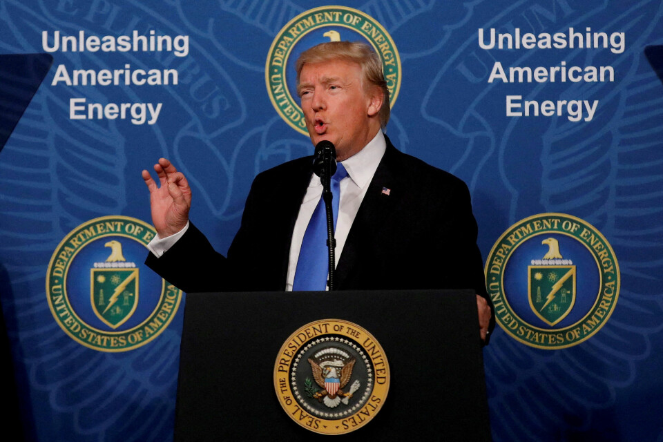 USAs president Donald Trump krever «pålitelige, lojale og troverdige» statsansatte. Heldigvis har vi et traust og kjedelig byråkrati i Norge, skriver Tore Ryssdalsnes. USAs president Donald Trump krever «pålitelige, lojale og troverdige» statsansatte. Heldigvis har vi et traust og kjedelig byråkrati i Norge, skriver Tore Ryssdalsnes.