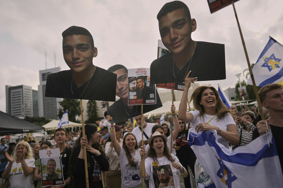 Den israelsk-amerikanske soldaten Edan Alexander, som har sittet i Hamas' fangenskap i Gaza siden 7. oktober 2023, er løslatt. Den israelsk-amerikanske soldaten Edan Alexander, som har sittet i Hamas' fangenskap i Gaza siden 7. oktober 2023, er løslatt. Foto: Oded Balilty / AP / NTB