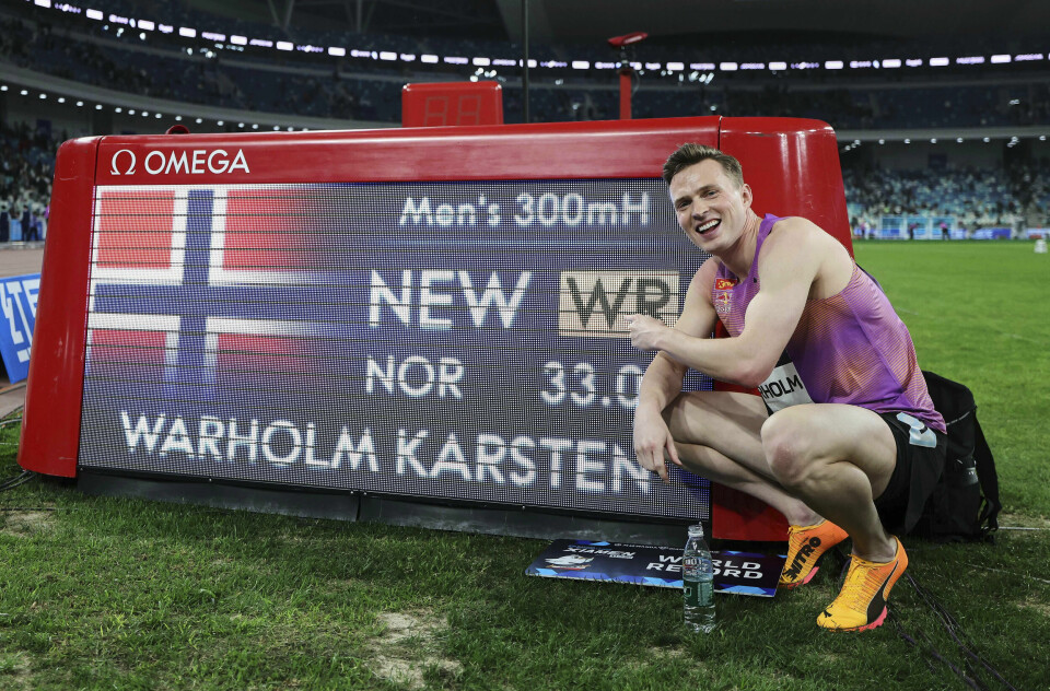 Karsten Warholm sesongåpnet med å sette uoffisiell verdensrekord på den noe uvanlige distansen 300 meter hekk i helgens stevne i Kina Karsten Warholm sesongåpnet med å sette uoffisiell verdensrekord på den noe uvanlige distansen 300 meter hekk i helgens stevne i Kina