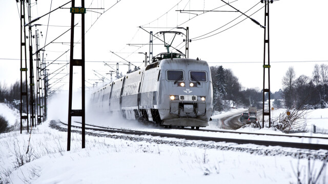 Et hardt vintervær var blant årsakene til at svenske persontog var mindre punktlige i fjor enn tidligere år, ifølge Trafikverket. Et hardt vintervær var blant årsakene til at svenske persontog var mindre punktlige i fjor enn tidligere år, ifølge Trafikverket.