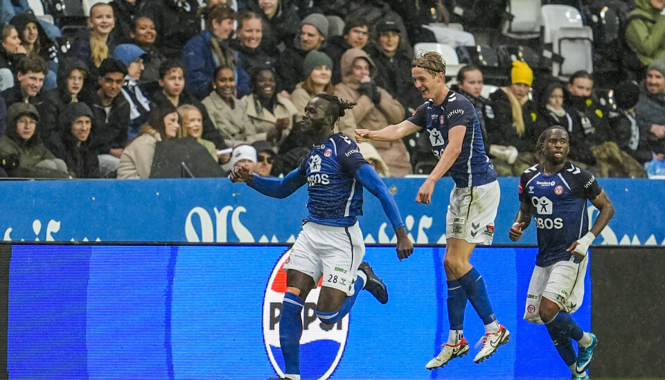 KFUMs Mame Mor Ndiaye feirer utklinkningen ti l1-1 under eliteseriekampen mellom Rosenborg og KFUM på Lerkendal stadion søndag. KFUMs Mame Mor Ndiaye feirer utklinkningen ti l1-1 under eliteseriekampen mellom Rosenborg og KFUM på Lerkendal stadion søndag.
