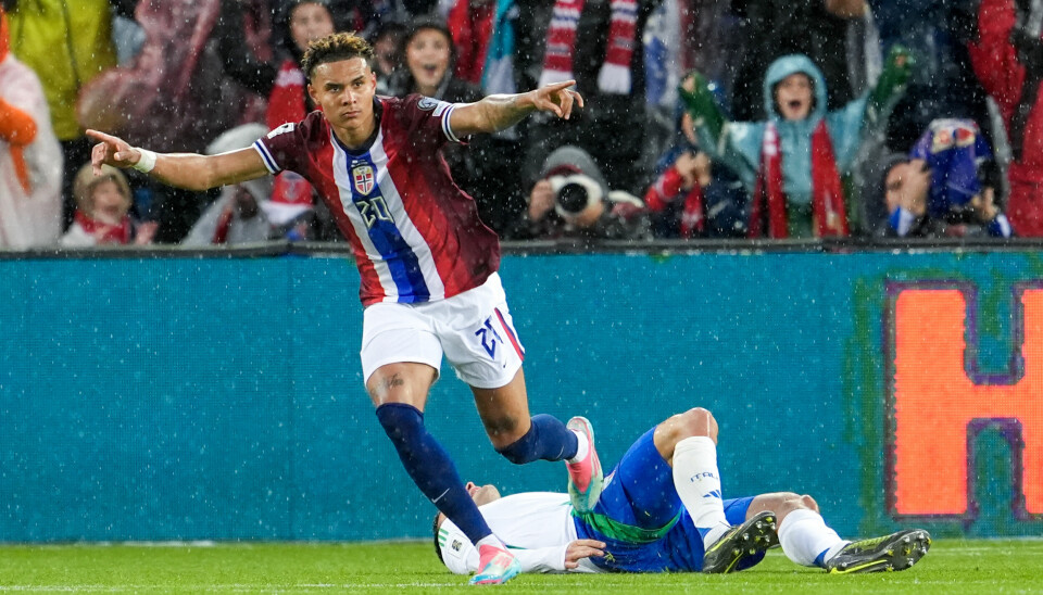 Antonio Nusa var den store spilleren da Norge knuste Italia i øsregnet på Ullevaal. Her jubler han etter å ha gjort 2-0.