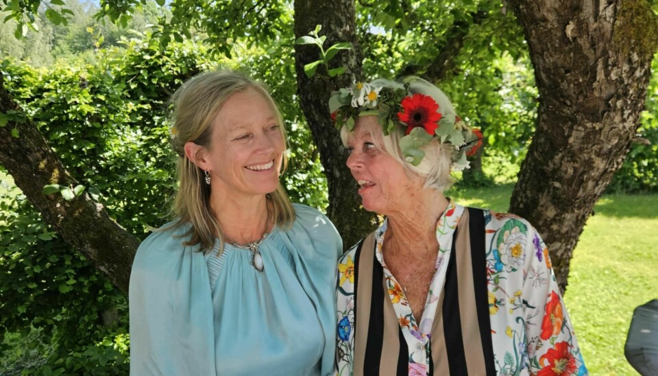 Spaltisten og hennes mor i 80-årslag. De eldre tas for gitt i politikken, mener Hilde Nagell. Spaltisten og hennes mor i 80-årslag. De eldre tas for gitt i politikken, mener Hilde Nagell.