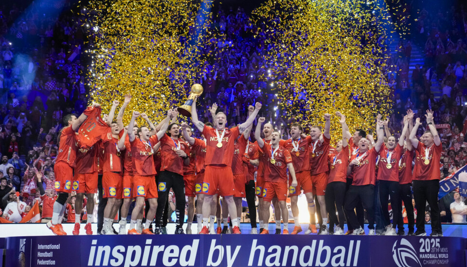 Danmark jubler som verdensmester i håndball etter finalen på Fornebu i februar. Nå kan også Norges Håndballforbund juble for overskudd på sin del av arrangementet.