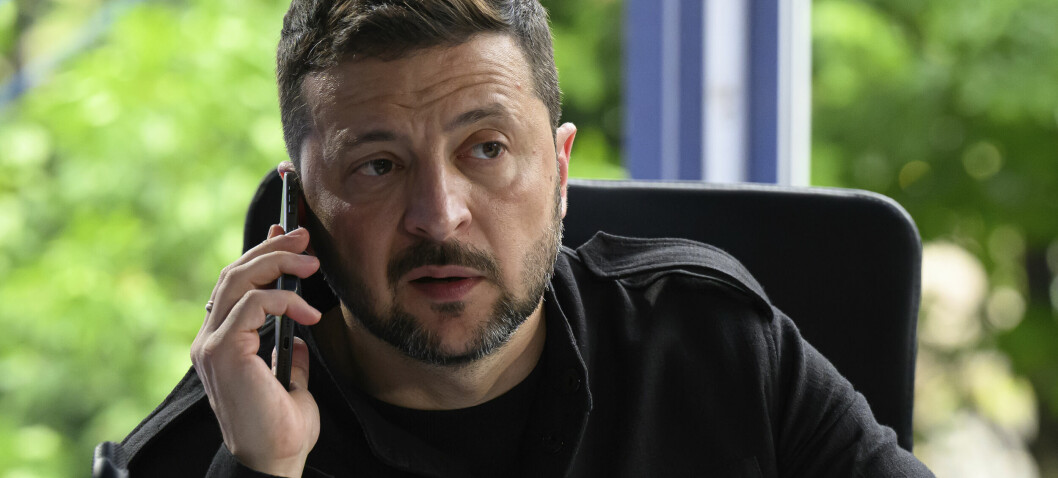 Zelenskyj: USA har gjenopptatt våpenleveransene